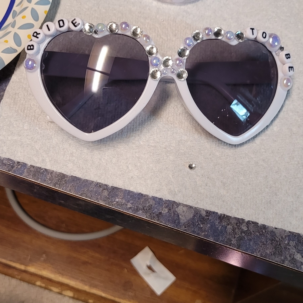 Handmade bridal sunglasses - Picture 6 of 6